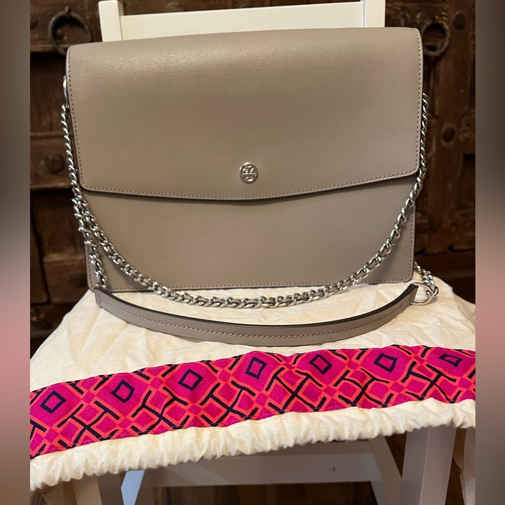 LIKE NEW Tory Burch Crossbody/Shoulder bag
